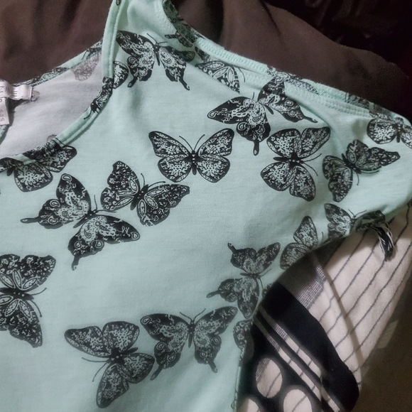 Blouse - Picture 3 of 3